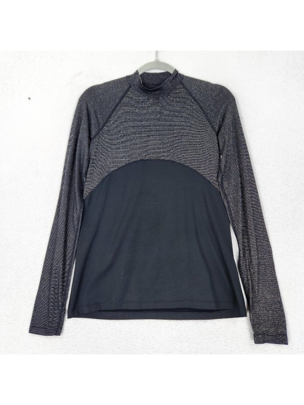 Nike Shirt Womens Medium Black Pro Warm Dri-FIT Long Sleeve Running Athletic